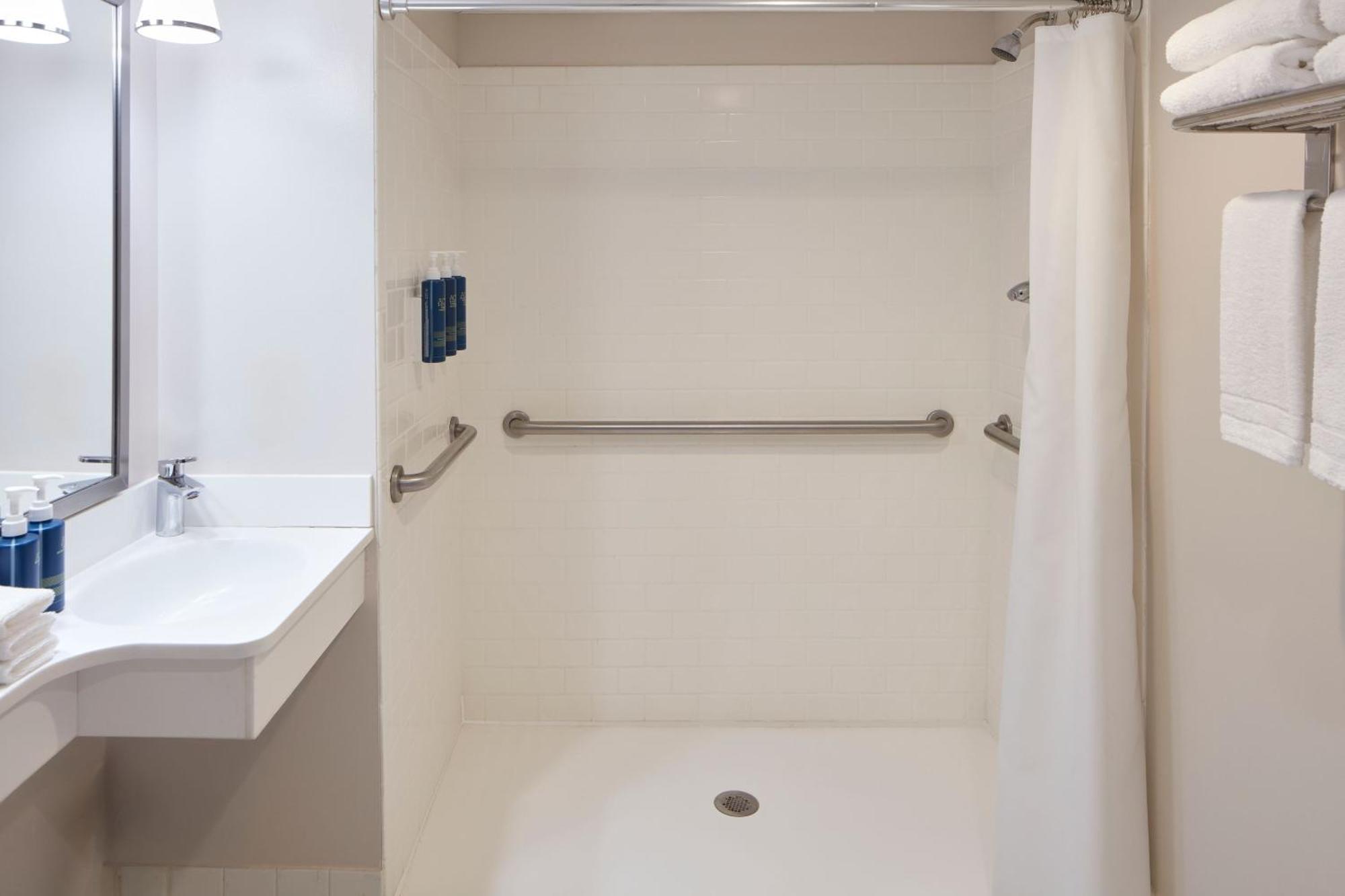 Four Points By Sheraton Virginia Beach Oceanfront Экстерьер фото